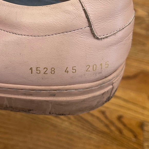 Common Projects Men’s Original Achilles Leather Sneakers In Pink - Picture 11 of 12